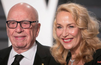 After six years of marriage, Jerry Hall files for divorce from Rupert Murdoch