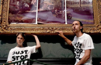 Climate protesters stick to John Constable's masterpiece