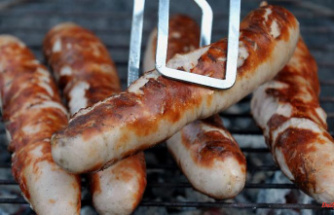 Grilling with Öko-Test: A grilled sausage is "poor"