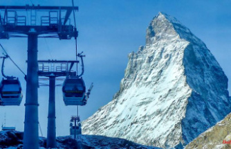 Fewer gondolas, slow lifts: Alpine ski resorts have to save electricity
