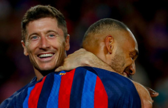Ex-Bayern striker: embarrassment averted at the last moment: Lewandowski is about to make his league debut for Barcelona