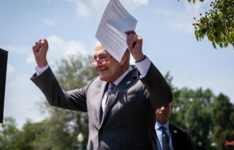 Hundreds of billions of dollars: US Senate passes Biden's climate and social package
