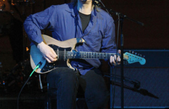 Death of guitarist and singer Tom Verlaine, leader of the rock band Television