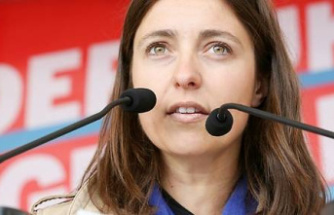 Sophie Binet elected head of the CGT
