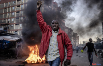 In Nairobi, demonstrations, looting and a dangerous escalation between the country's strongmen