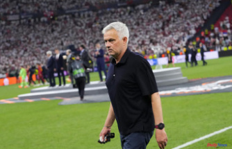 José Mourinho targeted by disciplinary proceedings after insulting the referee of the Europa League final