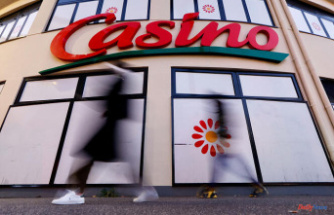 Casino to study sale of additional supermarkets and hypermarkets