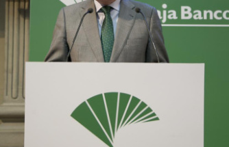 Banca Manuel Azuaga activates the succession plan in Unicaja after resigning as president of the entity