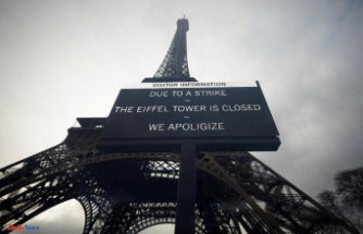 The Eiffel Tower closed for the second day due to a strike