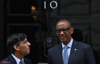United Kingdom: Bill to deport illegal migrants to Rwanda back before Parliament