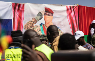 In Burkina Faso, the junta expels three French diplomats accused of “subversive activities”
