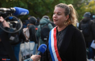 Mathilde Panot announces that she has been summoned by the police for advocating terrorism