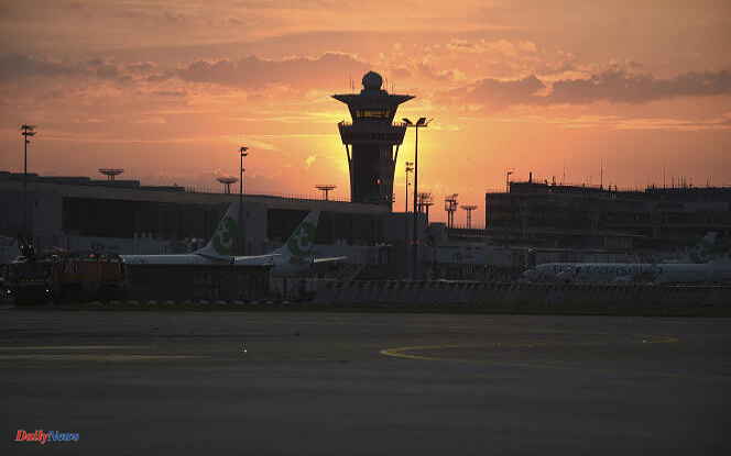 Air traffic controllers strike Thursday: 75% of flights will be canceled at Orly and 65% at Roissy and Marseille